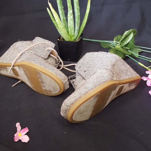 TOMS wedged booties! Y2K vintage - Picture 2 of 4